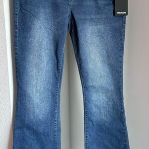 True Religion Women's Becca  Jeans Sz 29